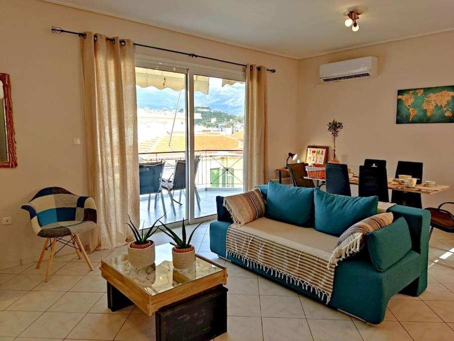 Kalamata Nestor Apartment-Near Historical Centre Buitenkant foto