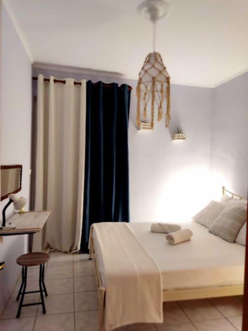Kalamata Nestor Apartment-Near Historical Centre Buitenkant foto